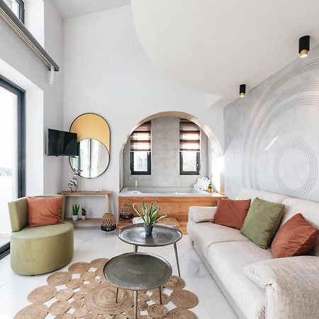 Cocooning Suites By Blue Carpet Pefkochori Dış mekan fotoğraf